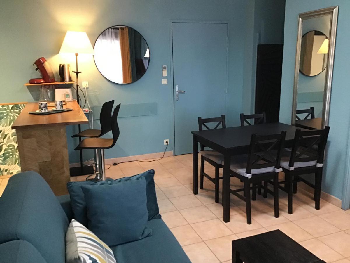 Superbe appartement à Uzès avec place de parking Exterior foto