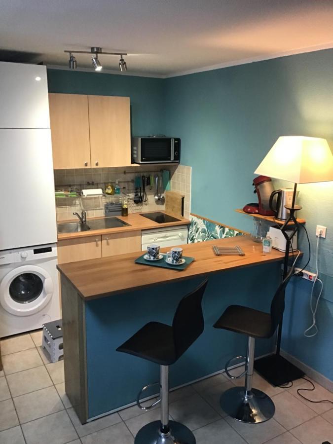 Superbe appartement à Uzès avec place de parking Exterior foto